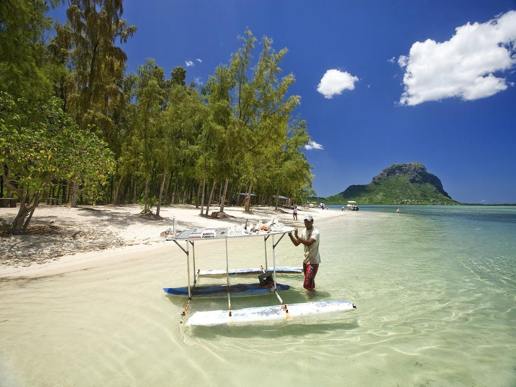 Happy Days Guest House Le Morne Brabant Kültér fotó
