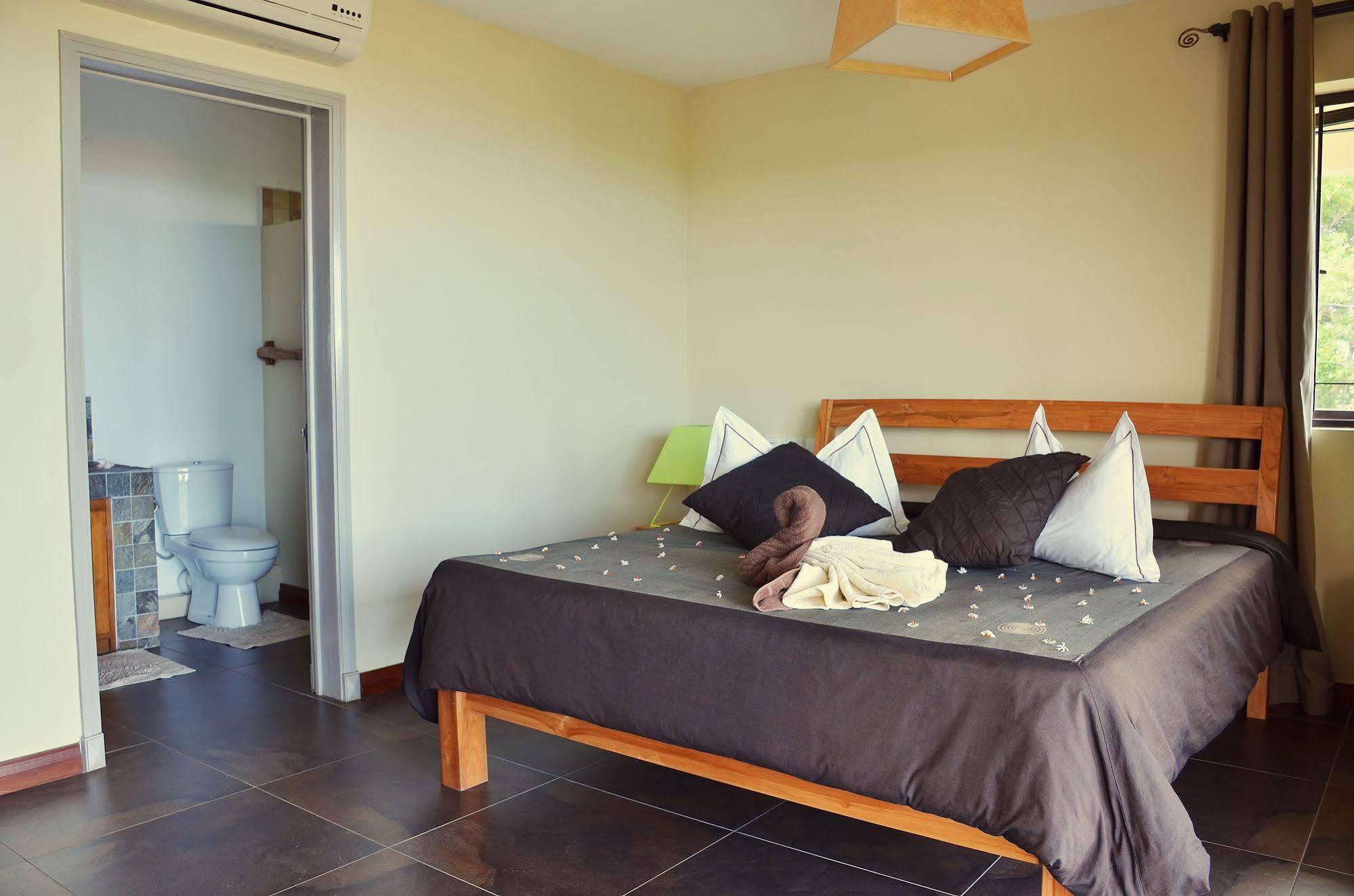 Happy Days Guest House Le Morne Brabant Kültér fotó